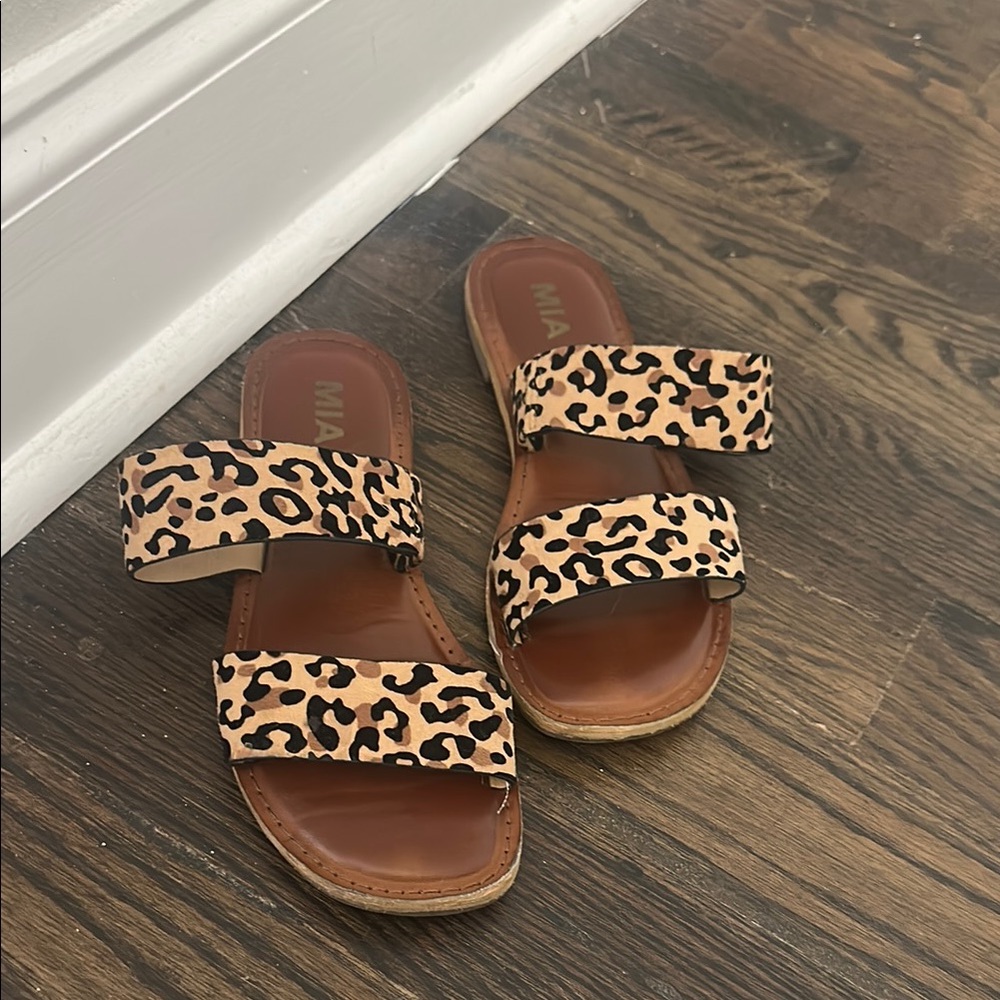 Mia cheetah sandals